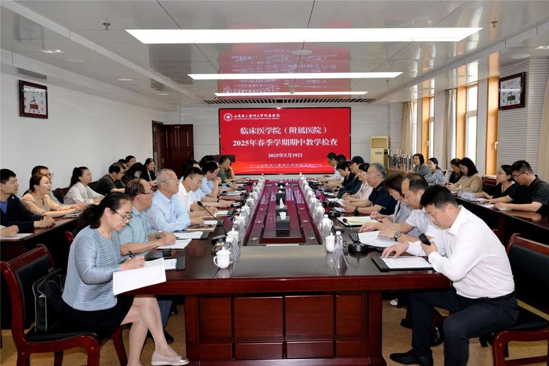 校长管英俊带队到旺财28(中国)官方网站
(附...